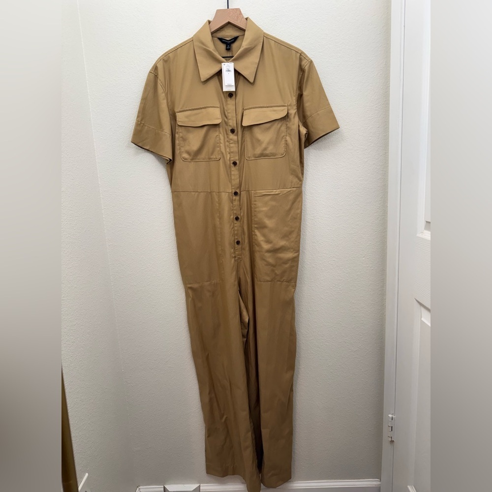 NWT Banana Republic Wide-Leg Jumpsuit in “New British Khaki” Medium - Picture 2 of 10